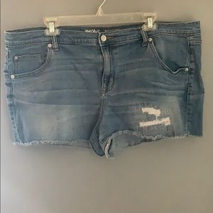 2/$25 Boyfriend style distressed jean shorts